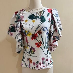 Gracia White Floral Ruffle Sleeve Blouse